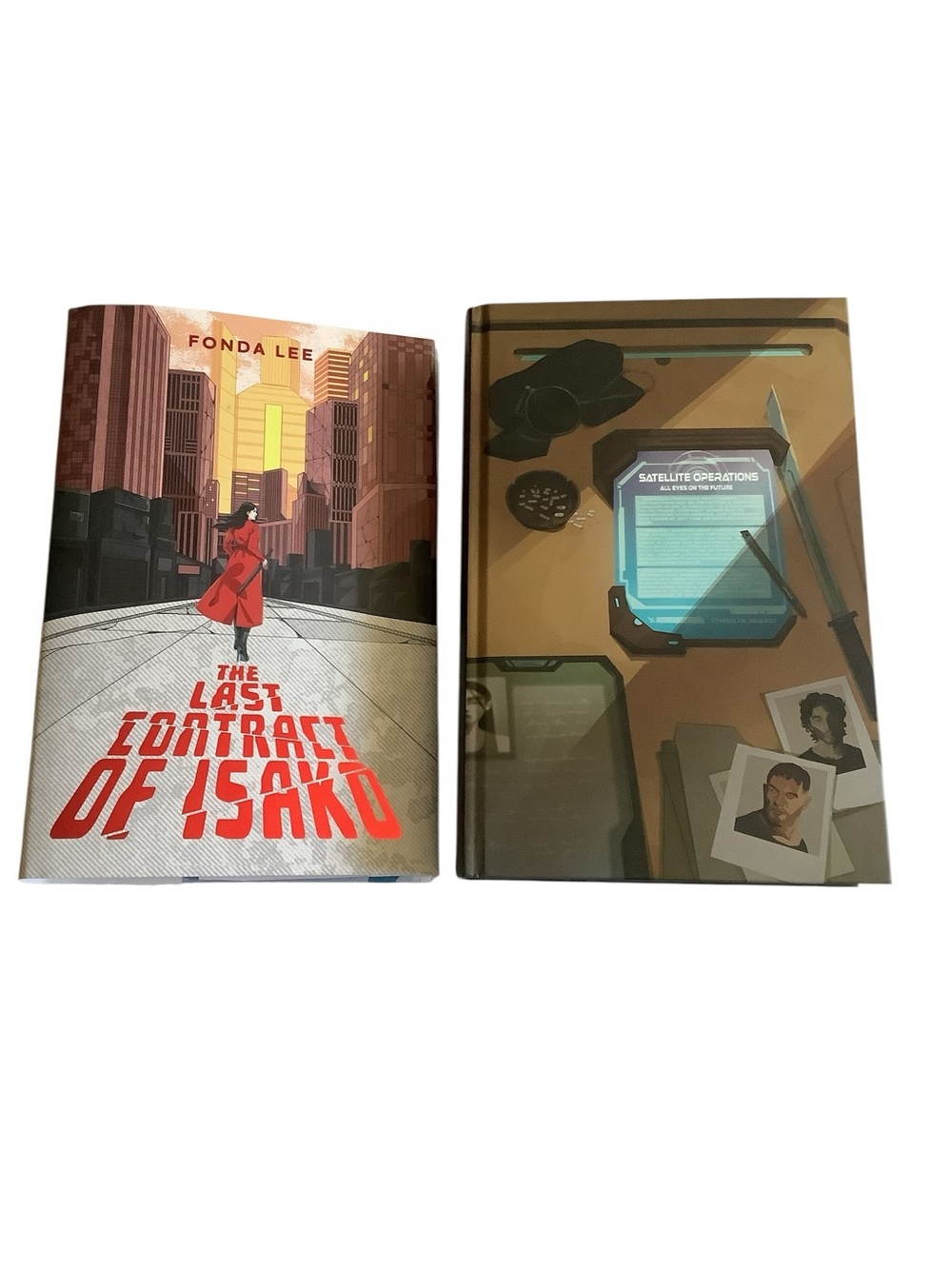 The Last Contract of Isako by Fonda Lee Signed Illumicrate Starbright Unread
